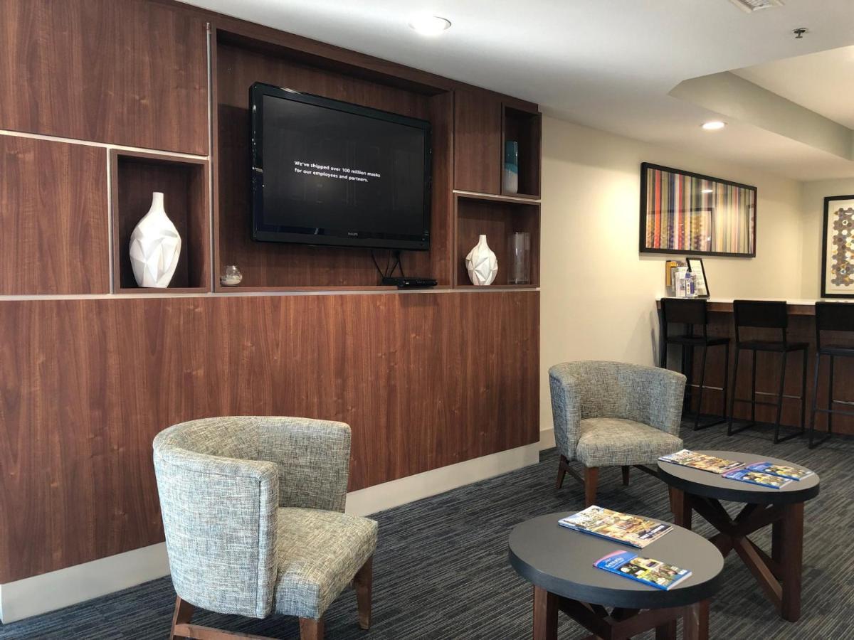 Holiday Inn Express Hotel & Suites Franklin By Ihg Exterior foto